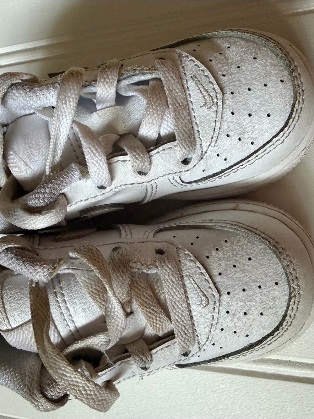 Nike Kids White Leather Low-Top Sneakers